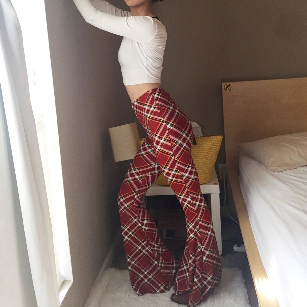 LAST ONE! NWT Forever 21 Plaid Flare Pants - Picture 3 of 8